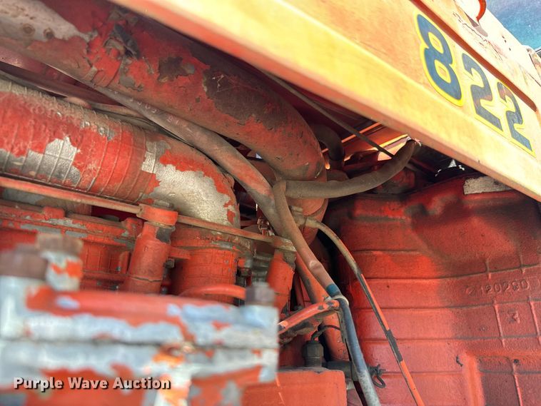 image for item DX1076 1989 Belarus 822 MFWD tractor