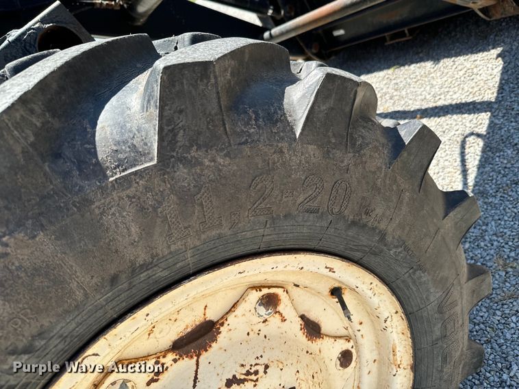 image for item DX1076 1989 Belarus 822 MFWD tractor