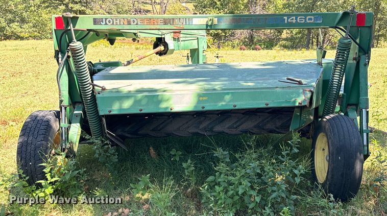 image for item DX1078 1988 John Deere 1460 windrower