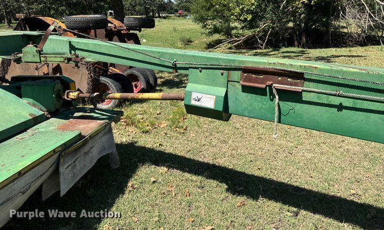 image for item DX1078 1988 John Deere 1460 windrower