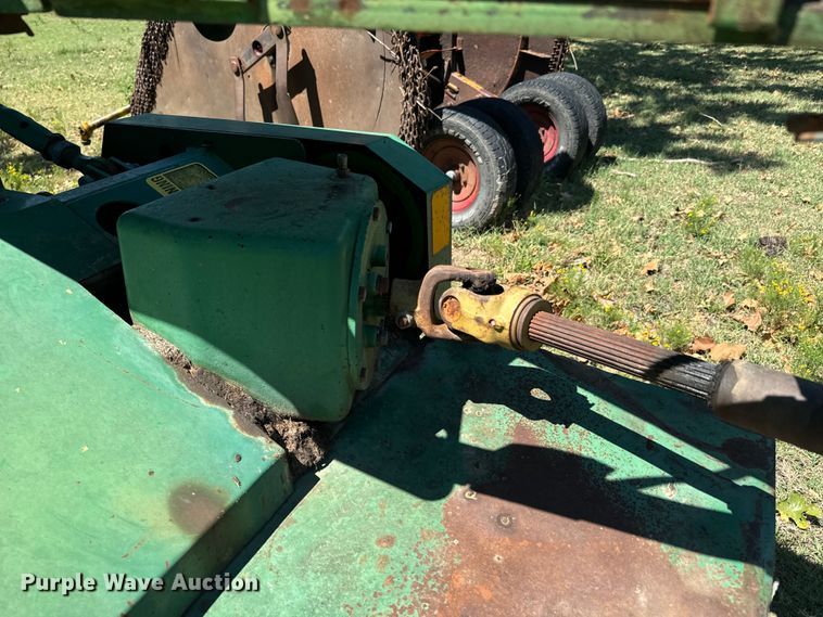 image for item DX1078 1988 John Deere 1460 windrower