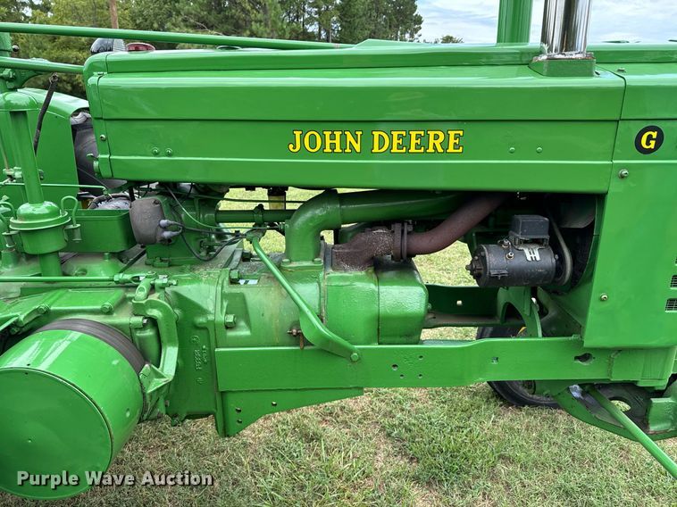 image for item DX1085 1948 John Deere G tractor