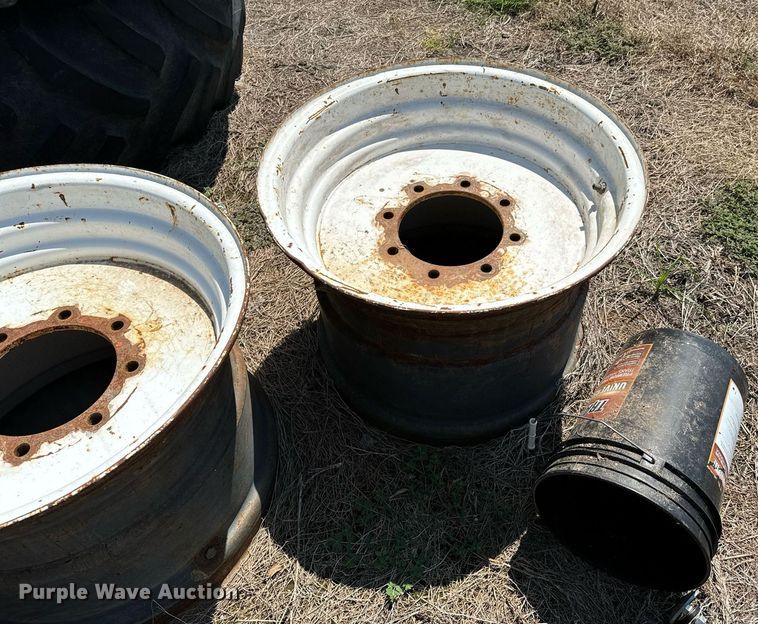 image for item DX1109 (4) Titan 23.1-26 floatation tires and wheels