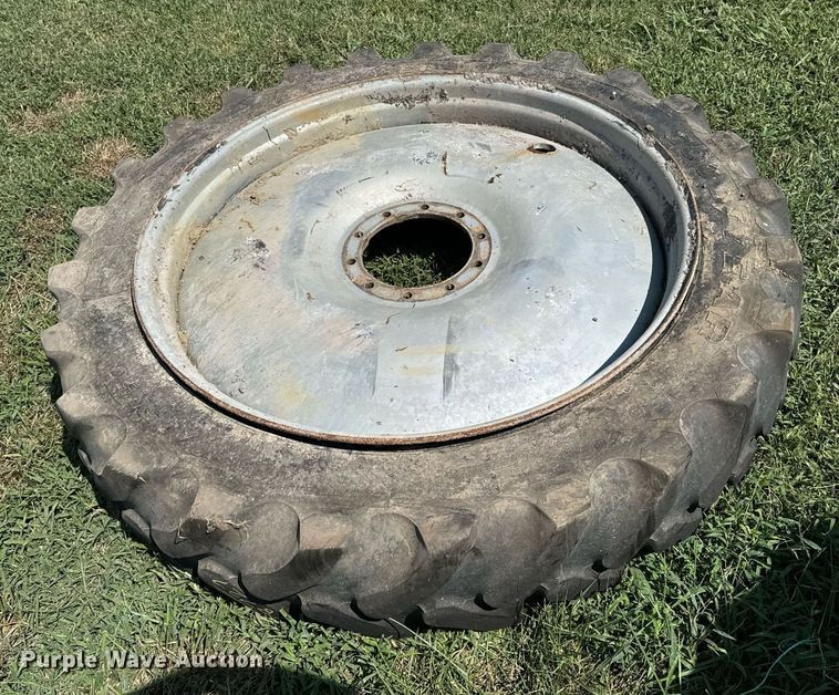 image for item DX1112 (4) Goodyear VF380/75R50 row crop tires and wheels