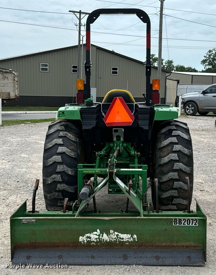 image for item DX1114 2018 John Deere 4044M MFWD tractor