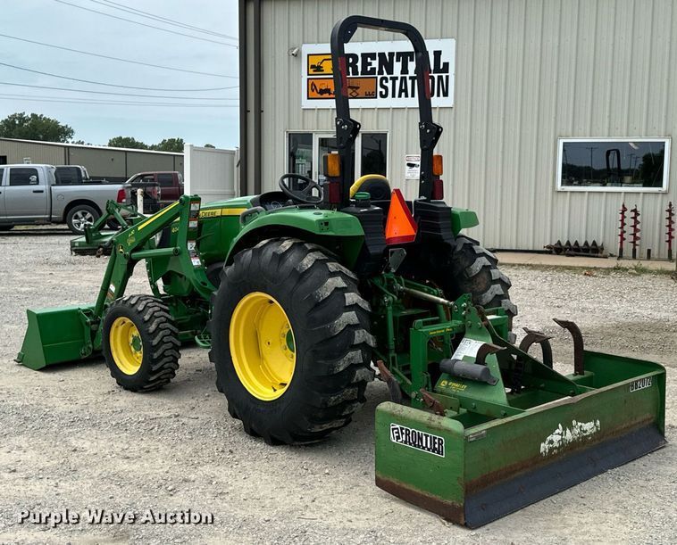 image for item DX1114 2018 John Deere 4044M MFWD tractor