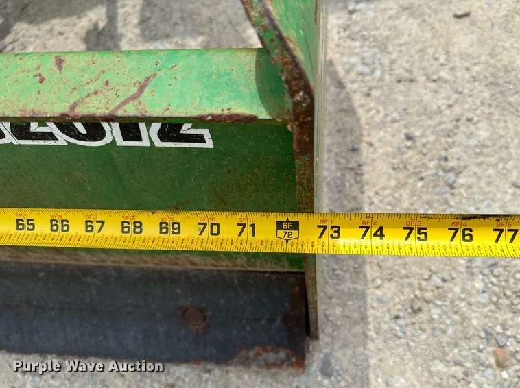 image for item DX1114 2018 John Deere 4044M MFWD tractor