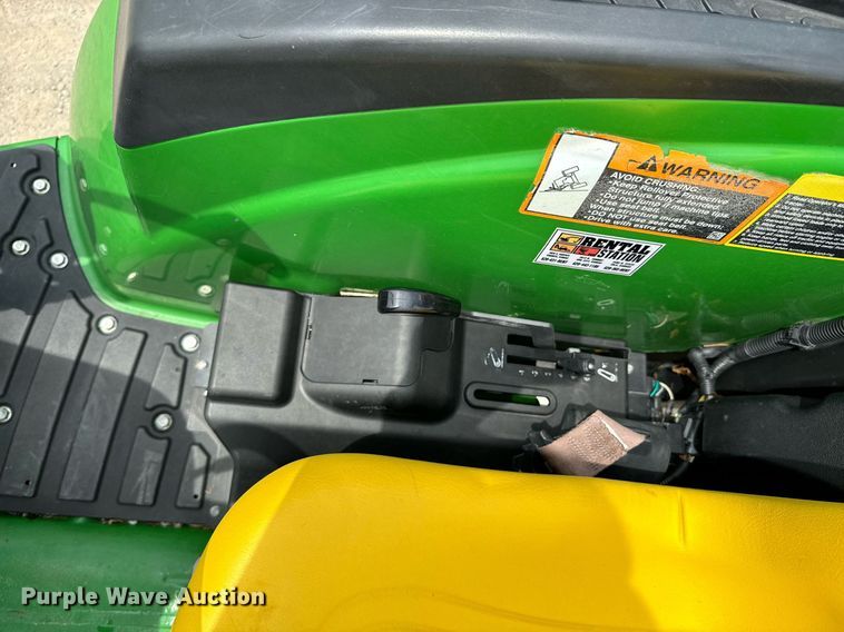 image for item DX1114 2018 John Deere 4044M MFWD tractor