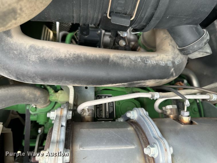 image for item DX1114 2018 John Deere 4044M MFWD tractor