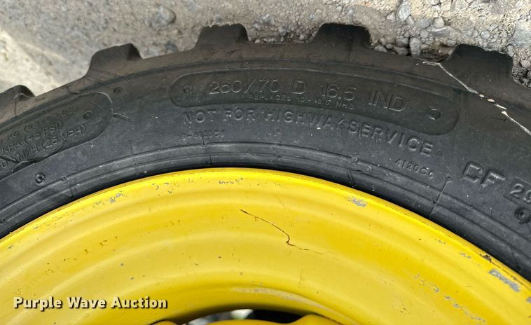 image for item DX1114 2018 John Deere 4044M MFWD tractor