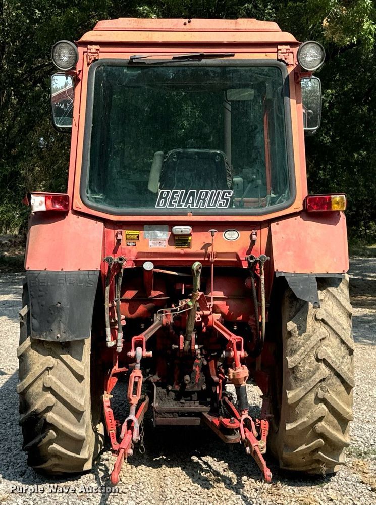 image for item DX1153 Belarus 825 MFWD tractor