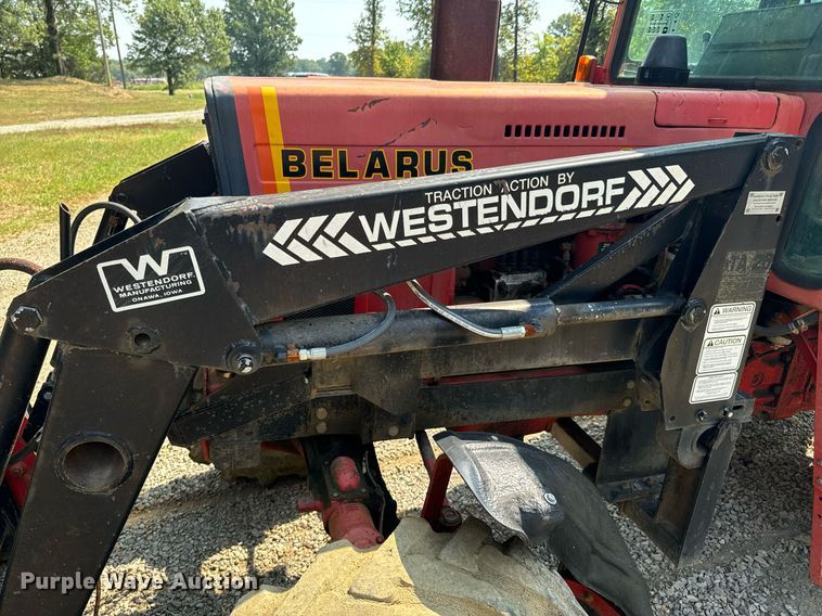 image for item DX1153 Belarus 825 MFWD tractor