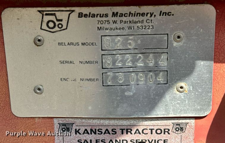 image for item DX1153 Belarus 825 MFWD tractor