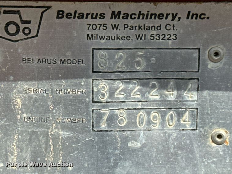 image for item DX1153 Belarus 825 MFWD tractor