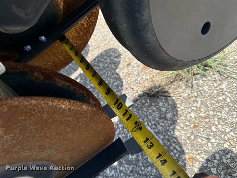 image for item DX3572 2021 Landoll 5531 no-till grain drill