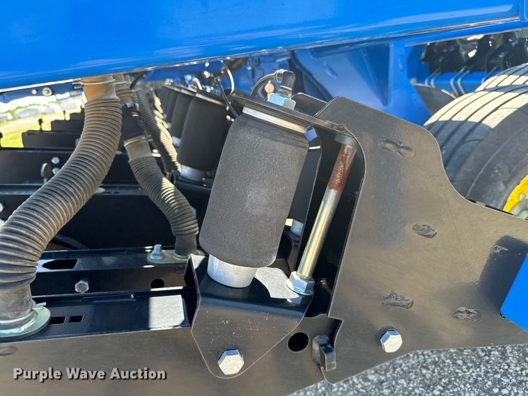 image for item DX3572 2021 Landoll 5531 no-till grain drill