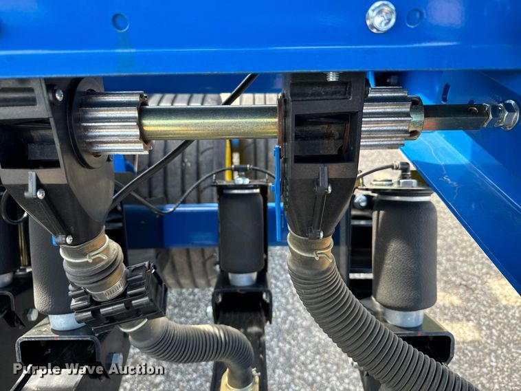 image for item DX3572 2021 Landoll 5531 no-till grain drill