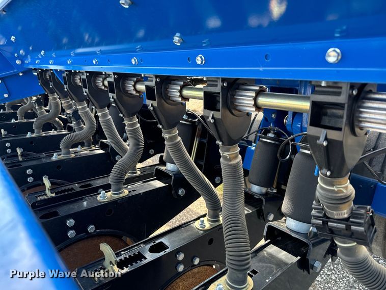 image for item DX3572 2021 Landoll 5531 no-till grain drill