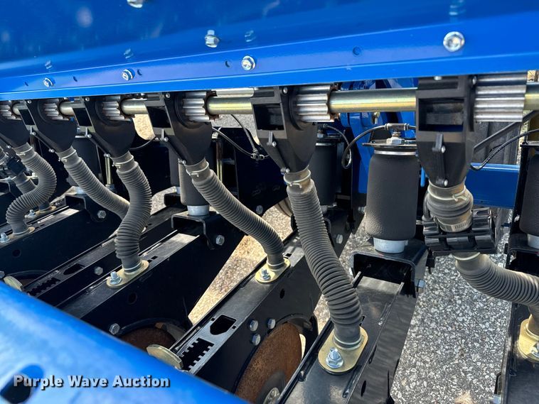 image for item DX3572 2021 Landoll 5531 no-till grain drill