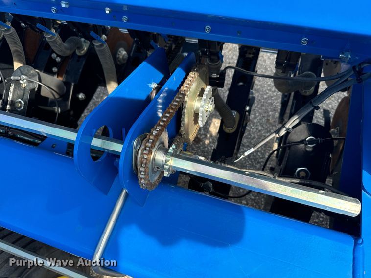 image for item DX3572 2021 Landoll 5531 no-till grain drill