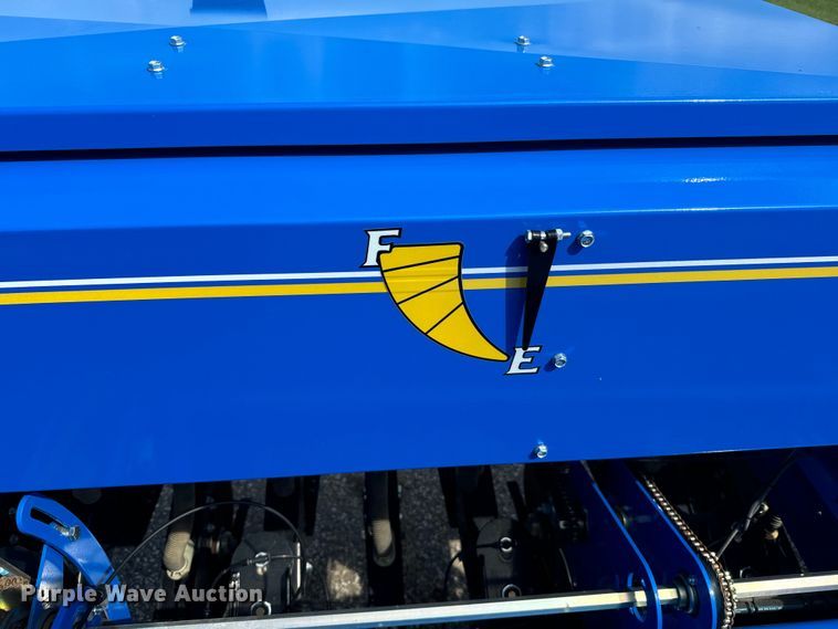 image for item DX3572 2021 Landoll 5531 no-till grain drill