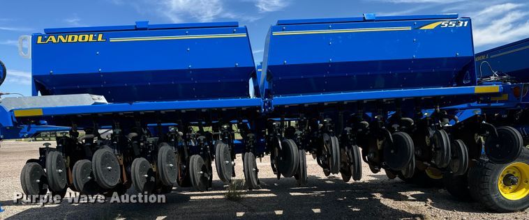 image for item DX3572 2021 Landoll 5531 no-till grain drill