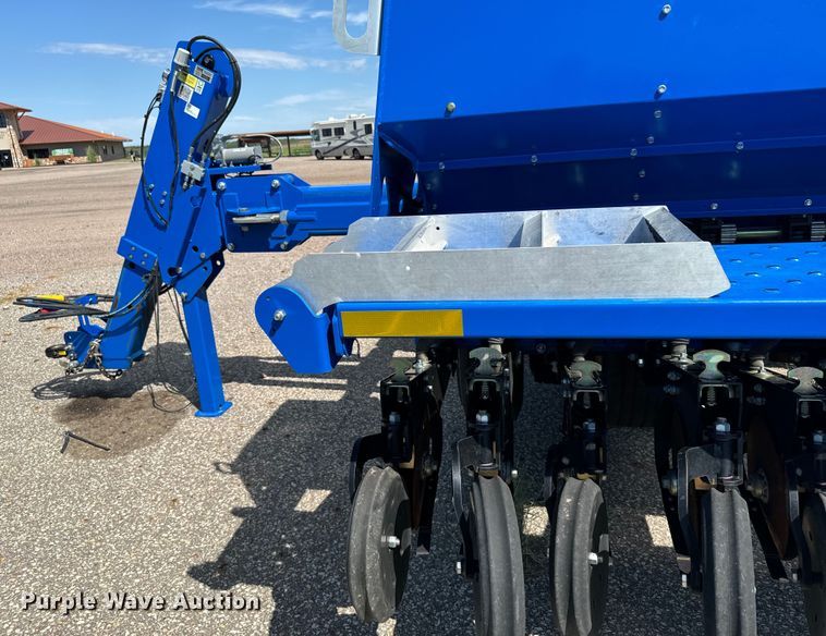 image for item DX3572 2021 Landoll 5531 no-till grain drill