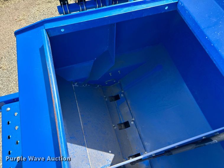 image for item DX3572 2021 Landoll 5531 no-till grain drill