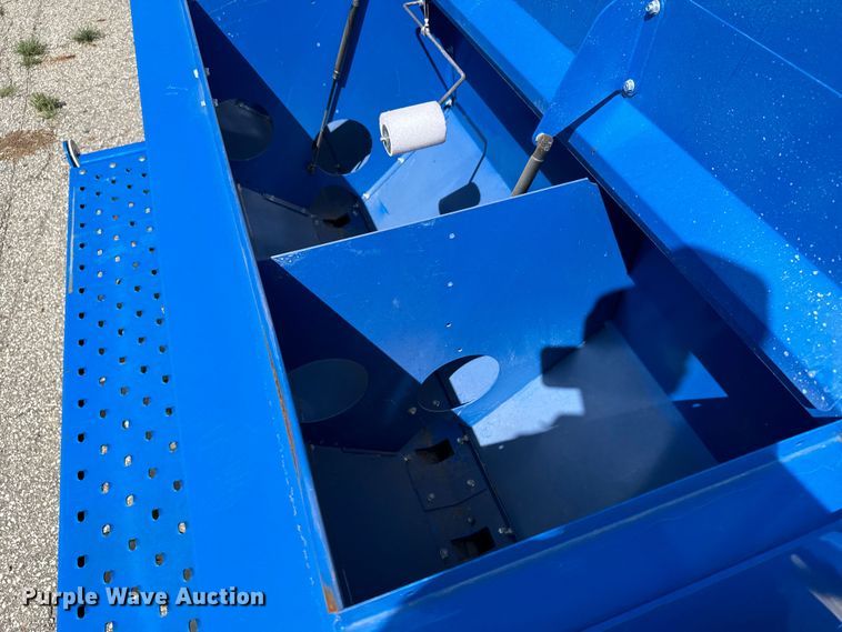 image for item DX3572 2021 Landoll 5531 no-till grain drill