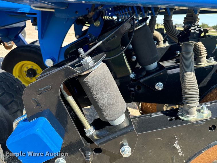 image for item DX3572 2021 Landoll 5531 no-till grain drill