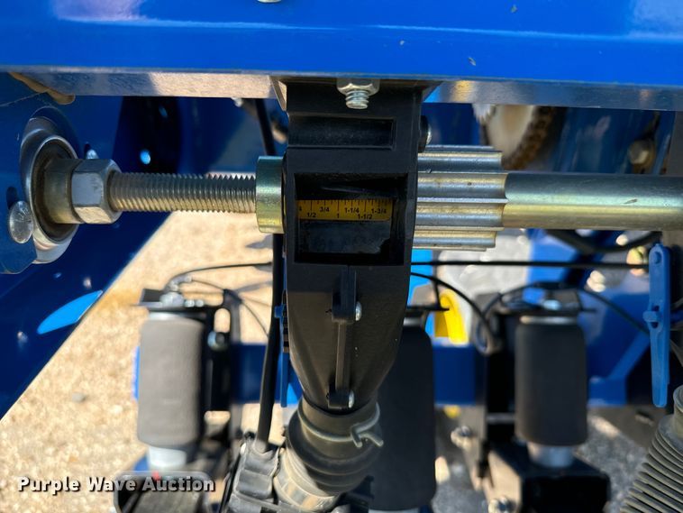 image for item DX3572 2021 Landoll 5531 no-till grain drill