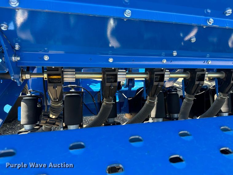 image for item DX3572 2021 Landoll 5531 no-till grain drill