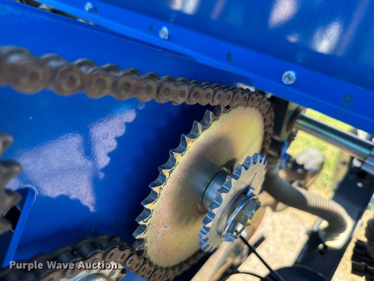 image for item DX3572 2021 Landoll 5531 no-till grain drill