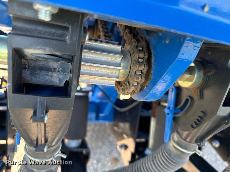 image for item DX3572 2021 Landoll 5531 no-till grain drill