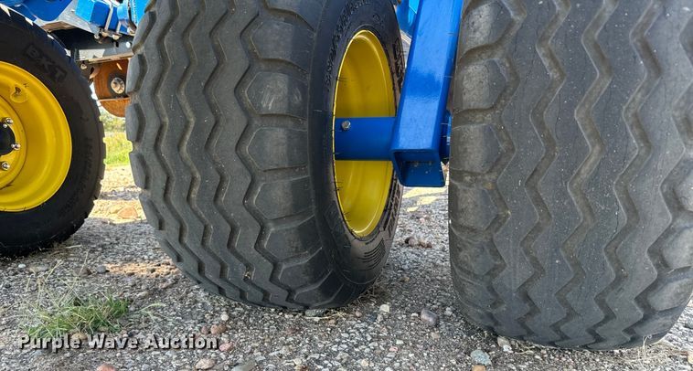 image for item DX3572 2021 Landoll 5531 no-till grain drill