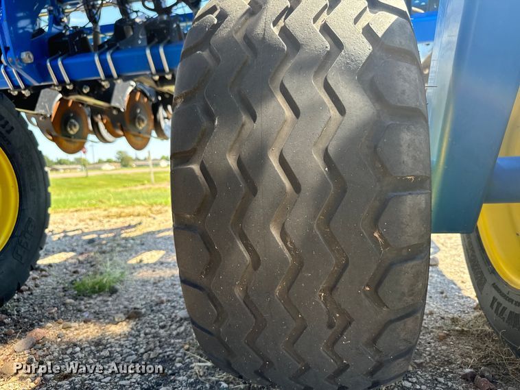 image for item DX3572 2021 Landoll 5531 no-till grain drill