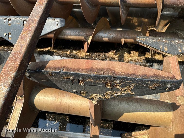 image for item EE7508 2014 Kenworth T370 feed mixer truck