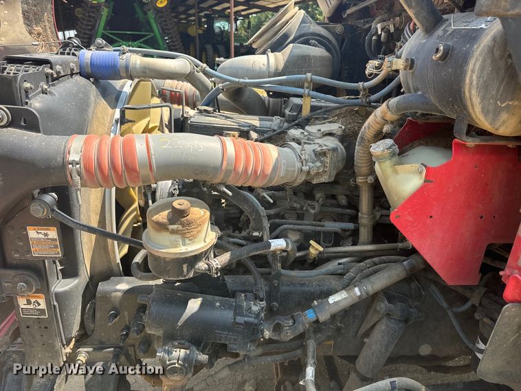 image for item EE7508 2014 Kenworth T370 feed mixer truck