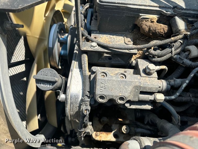 image for item EE7508 2014 Kenworth T370 feed mixer truck