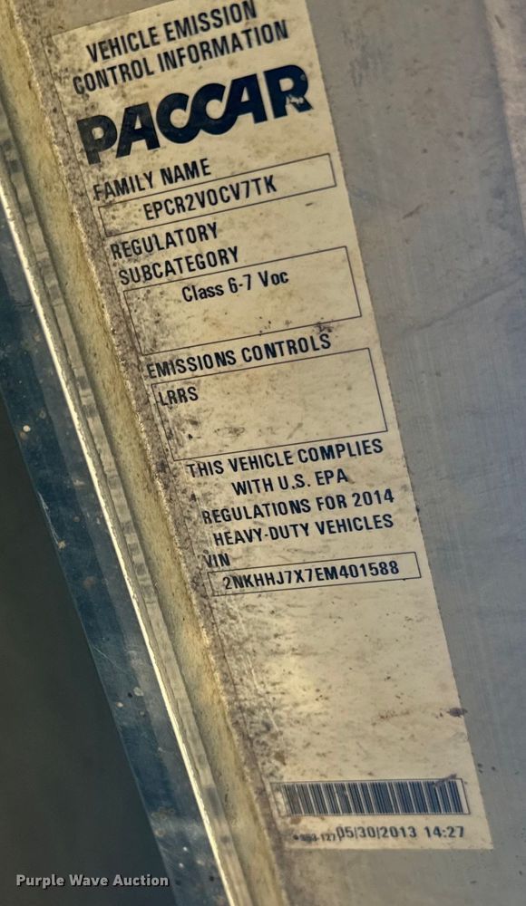 image for item EE7508 2014 Kenworth T370 feed mixer truck