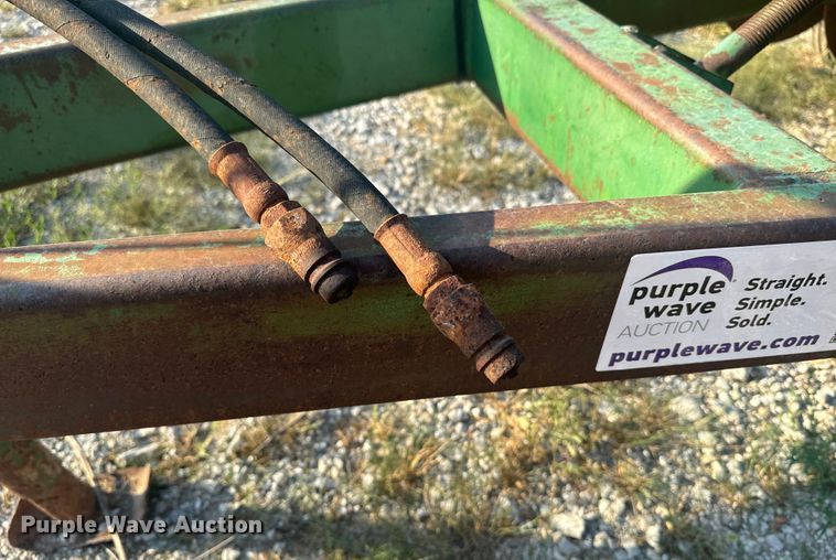 image for item EE7537 John Deere 712 disk ripper