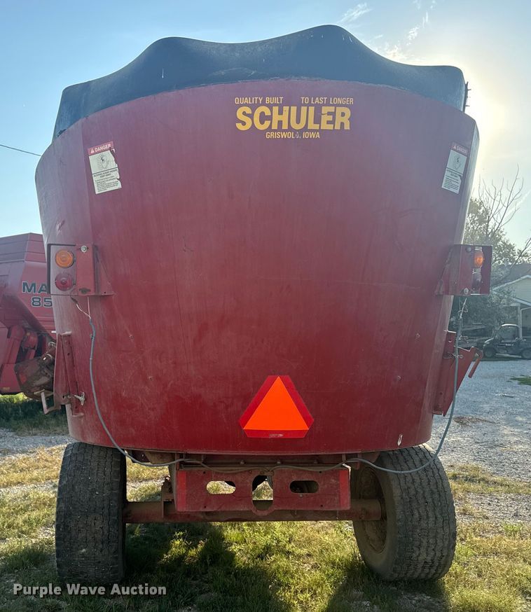image for item EE7538 Schuler 6020 feed mixer