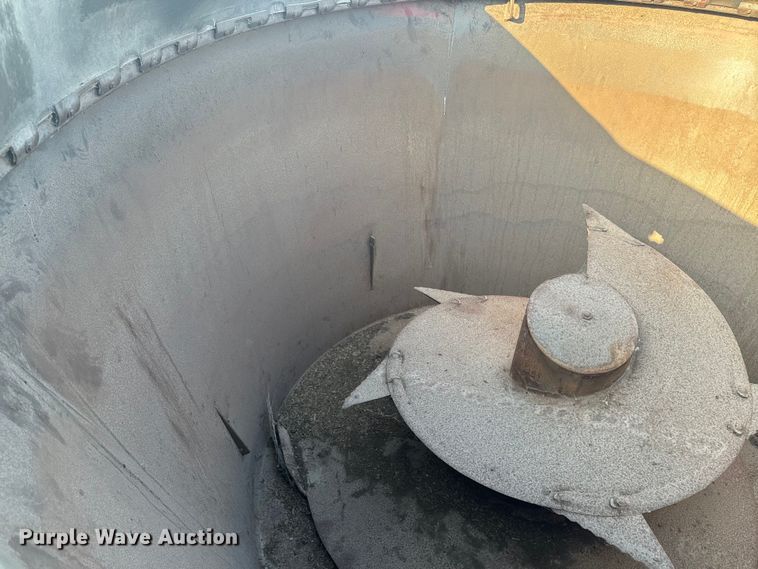 image for item EE7538 Schuler 6020 feed mixer