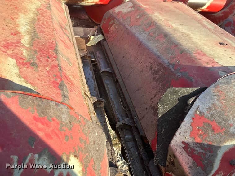 image for item EE7539 Massey Ferguson 850 combine