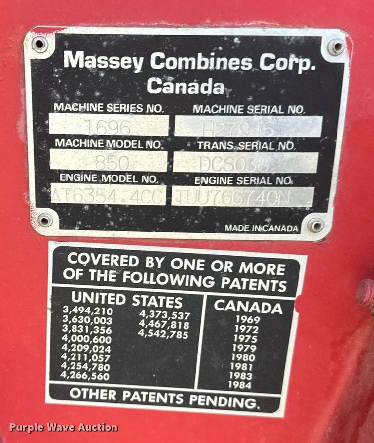 image for item EE7539 Massey Ferguson 850 combine