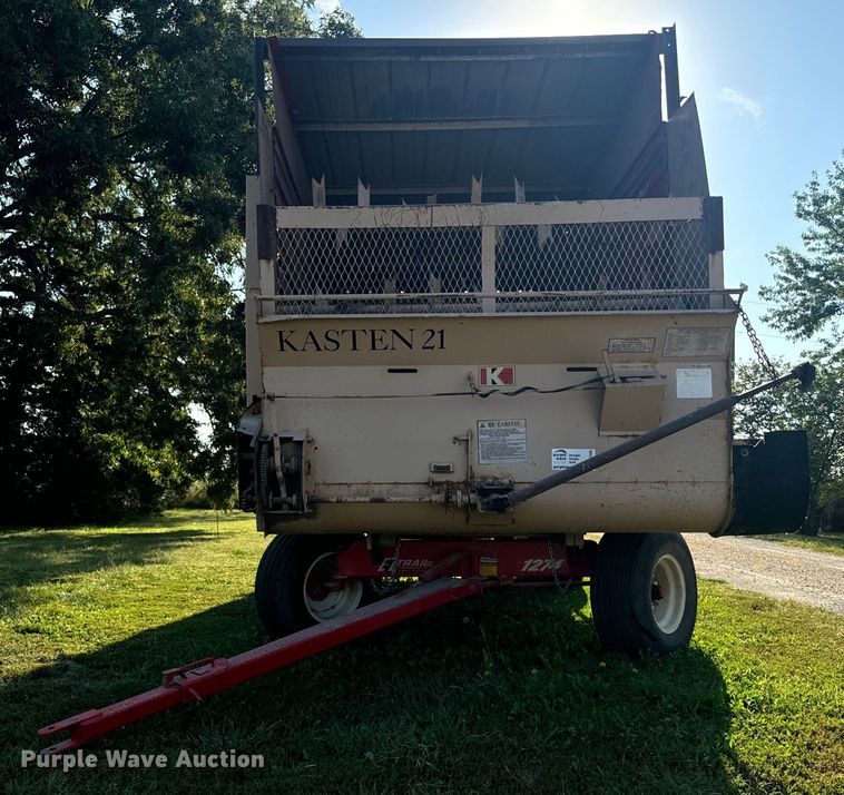 image for item EE7540 Kasten 21 silage wagon