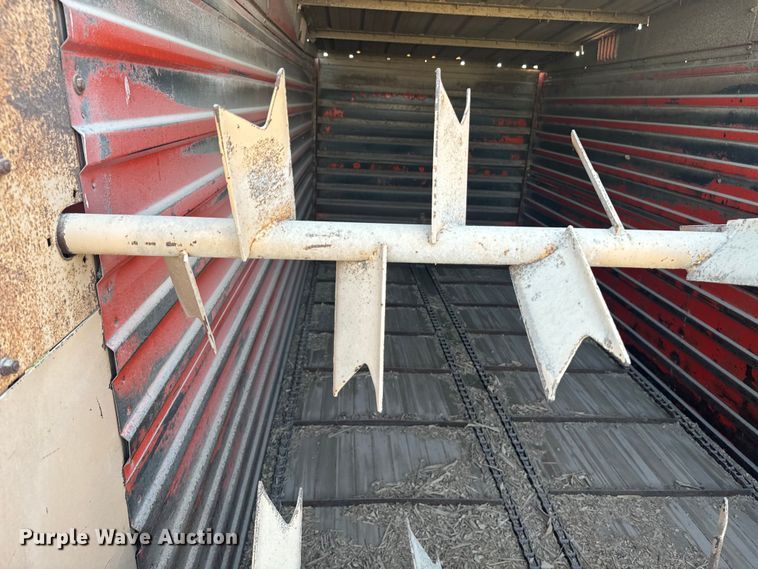 image for item EE7540 Kasten 21 silage wagon