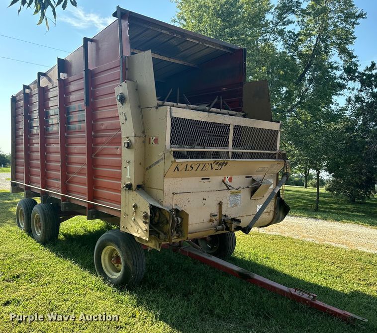 image for item EE7541 Kasten 21 silage wagon