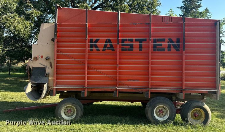 image for item EE7541 Kasten 21 silage wagon