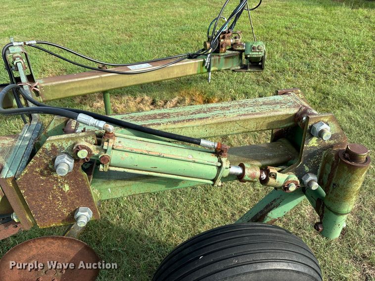 image for item EE7549 John Dree A2700 six bottom plow